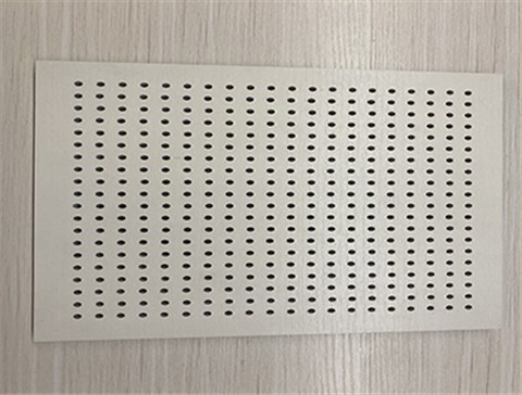 岩金板